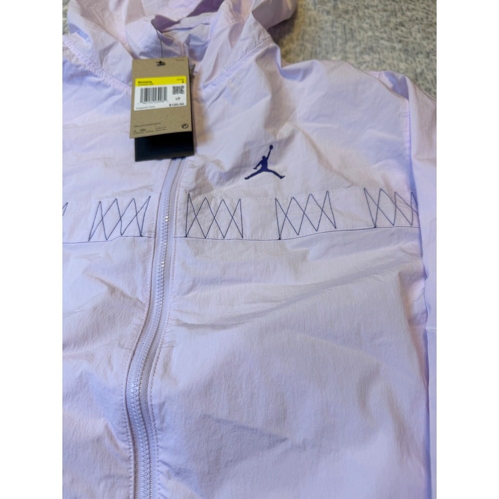 Jordan Women's Lightweight Cropped Hooded Windbreaker Jacket barely Grape Size S - Picture 2 of 8